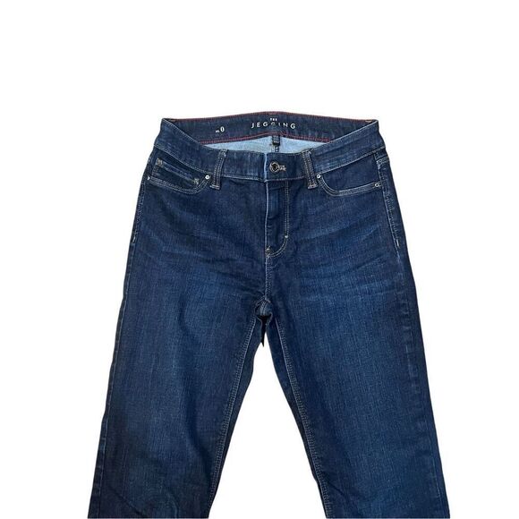 White House Black Market The Jegging Size 0 Dark Wash Jeans - Picture 2 of 4